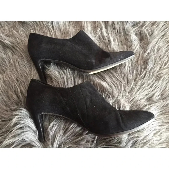 Stuart Weitzman Shoes - Stuart Weitzman Black Suede Heeled Ankle Booties 7